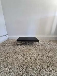 DELIVERY AVAILABLE Beautiful Modern Coffee Table/Side Sofa Table - Photo 2