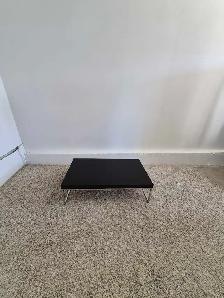 DELIVERY AVAILABLE Beautiful Modern Coffee Table/Side Sofa Table - Photo 3