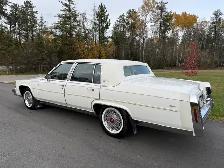 1987 Cadillac Brougham D’Elegance - Photo 3