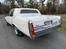1987 Cadillac Brougham D’Elegance - Photo 8
