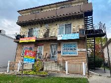 One bedroom 2nd floor spacious apt in central Preston.