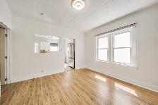 3 Beds 1 Bath House - Photo 3