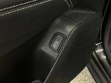 2026 GMC Terrain Denali DENALI/AWD/PANOROOF/LEATHER/TECH/OFF... - Photo 26
