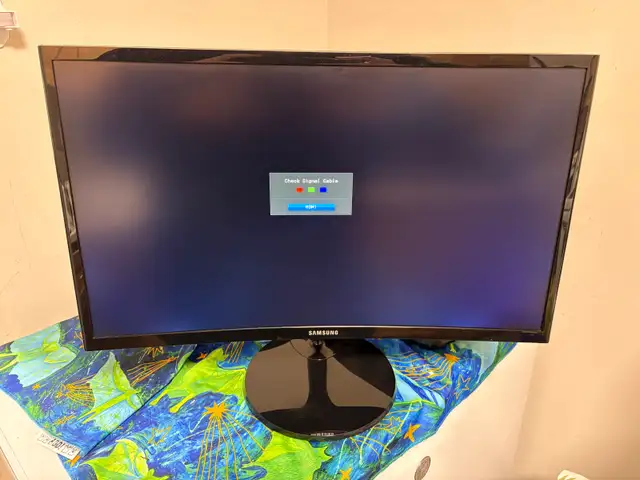 Samsung Curved 1080p 60Hz Monitor