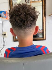OMARS MOBILE BARBER SERVICES - Photo 10