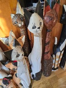 Wood carved cats - Photo 2