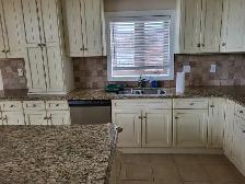 House for Rent in Stoney Creek - Photo 2