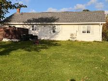 A 3-bedroom  house with garage  in Charlottetown is for rent - Photo 9