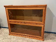 Small Hutch