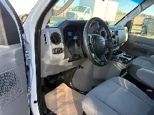 2023 Ford E-450 REFRIGERATED 15' CUBE VAN LOADED - Photo 10