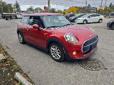 2017 MINI Cooper 3dr HB - Photo 4