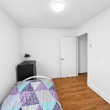 ROOM RENTALS/FURNISHED BEDROOMS FOR RENT/CHAMBRE MEUBLÉE FURNISH - Photo 7