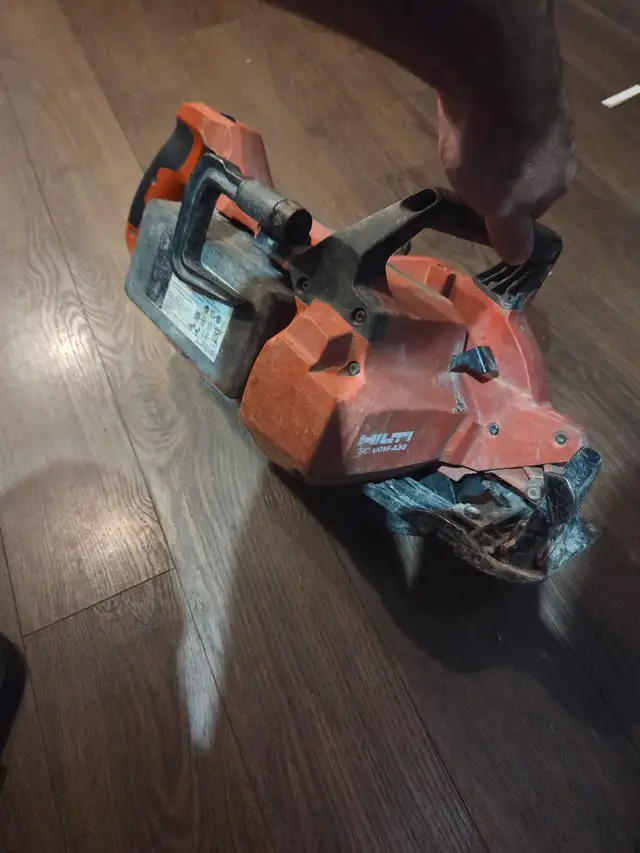 Hilti SC 60W-A36 36V Cordless Circular Saw   Battery