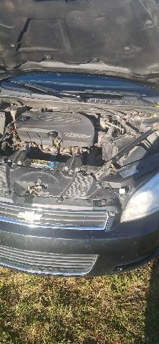 Chevrolet Impala LT - Photo 6