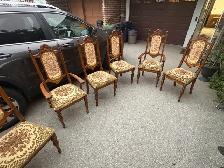 Free delivery used Vintage Octagonal Dining Set - Photo 9