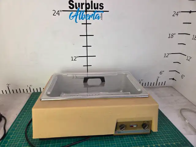Fisher Scientific Water Bath Model 138