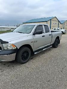 2014 Ram 1500 4x4 - Photo 5