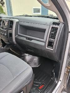 2014 Ram 1500 4x4 - Photo 8