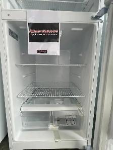 NEW 28" GE Top Freezer Fridge  (15.6 Cu.Ft) Frost Free - Photo 4