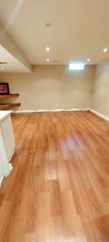 basement studio room available in Mississauga,beautiful area - Photo 3