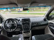 2012 Dodge Grand Caravan SXT - Photo 9