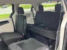 2012 Dodge Grand Caravan SXT - Photo 15