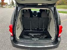 2012 Dodge Grand Caravan SXT - Photo 16