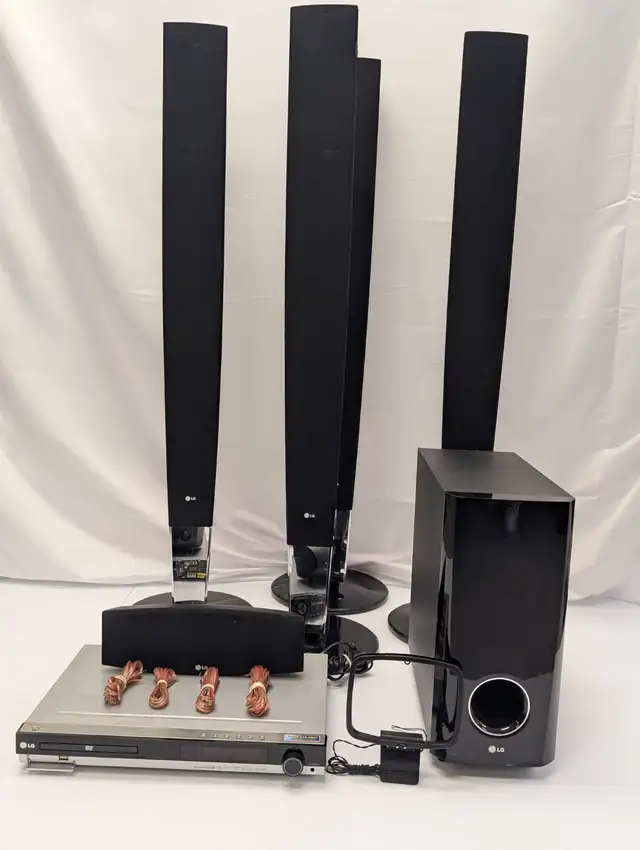 (B1551) LG LH-T9654MB Home Theatre System