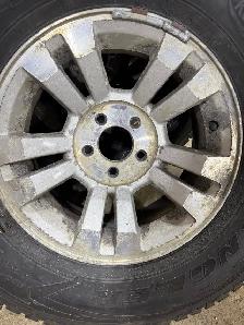 Wrangler 16" All Season tires with rims - Photo 4