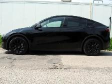 2022 Tesla Model Y Long Range - Photo 3