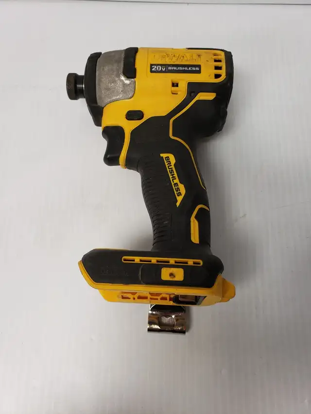 (9924793) Dewalt DCF809 Impact Dril