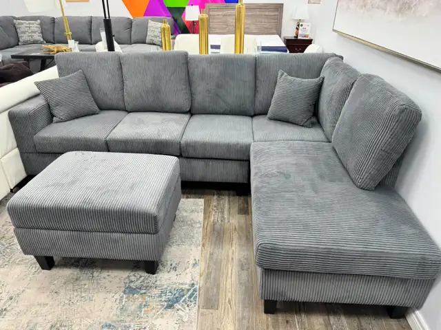 New Sectional Sofa Reversible Chaise & Storage Ottoman Huge Sale
