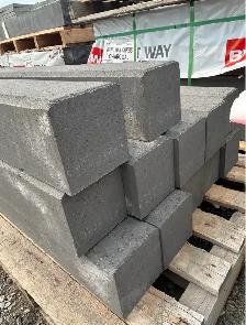Driveway Curbs - Photo 2