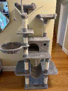 Feandrea Cat Activity Tree - 64.6"