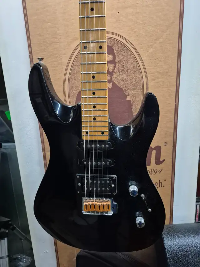1990 Samick YV-162