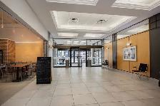 Bureau professionnel lumineux disponible | Côte-des-Neiges, Mont - Photo 10