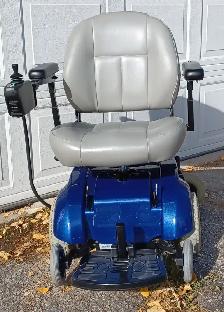 POWER WHEELCHAIR