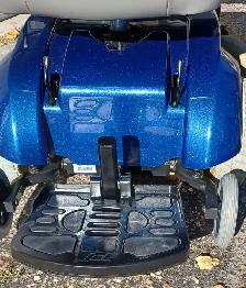 POWER WHEELCHAIR - Photo 7
