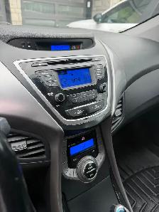 2013 Hyundai Elantra Limited - Photo 10