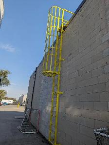 Steel Fixed Safety Cage Roof Access Ladders, Parapet/Platform - Photo 6