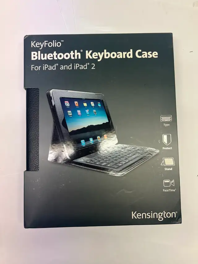 Kensington KeyFolio Bluetooth Keyboard Case for iPad & iPad 2