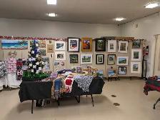 Christmas Craft Market! Looking for vendors! - Photo 3