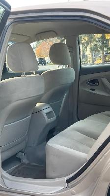 2009 Toyota Camry LE - Photo 9