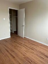 BEAUTIFUL 2 BR TOWNHOUSES AVAILABLE FOR RENT IN BELLEVILLE - Photo 6