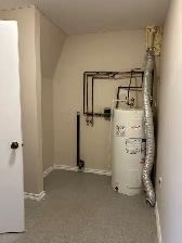 BEAUTIFUL 2 BR TOWNHOUSES AVAILABLE FOR RENT IN BELLEVILLE - Photo 12