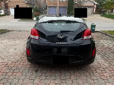 2013 Hyundai Veloster 1.6L Automatic - Photo 5
