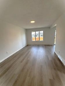 266 London Rd - 3 bedroom townhome for lease - just renovated! - Photo 4