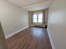 5374 Huron St, Niagara Falls - 2 Bedroom Main Unit - Photo 11