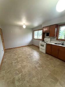 Rent Freeze! 6-511 Niagara, Wyoming - 2 bedroom apartment - Photo 4