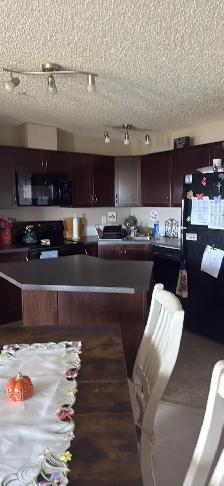 Condo for Rent - Photo 3